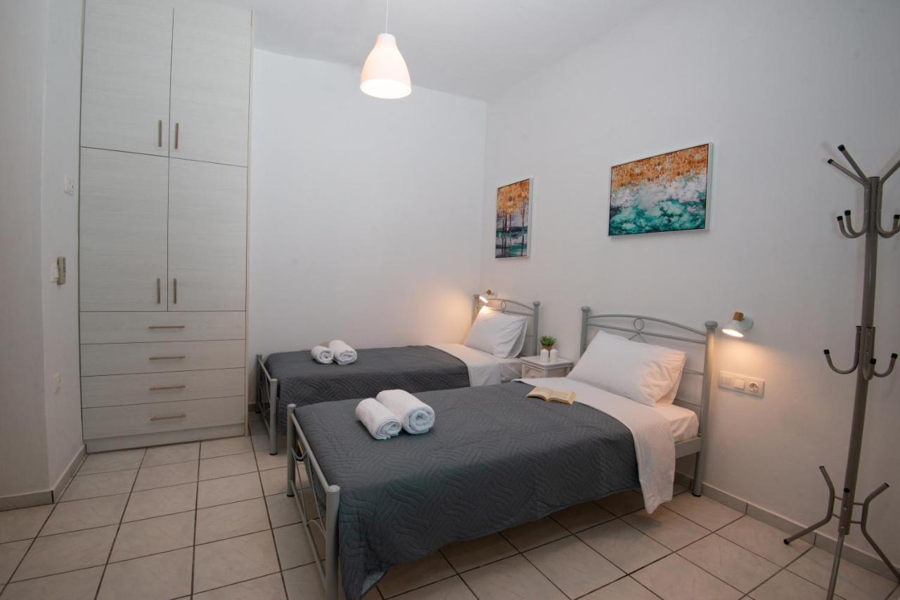Salty Alley Seaside Apartment 罗希姆诺 外观 照片