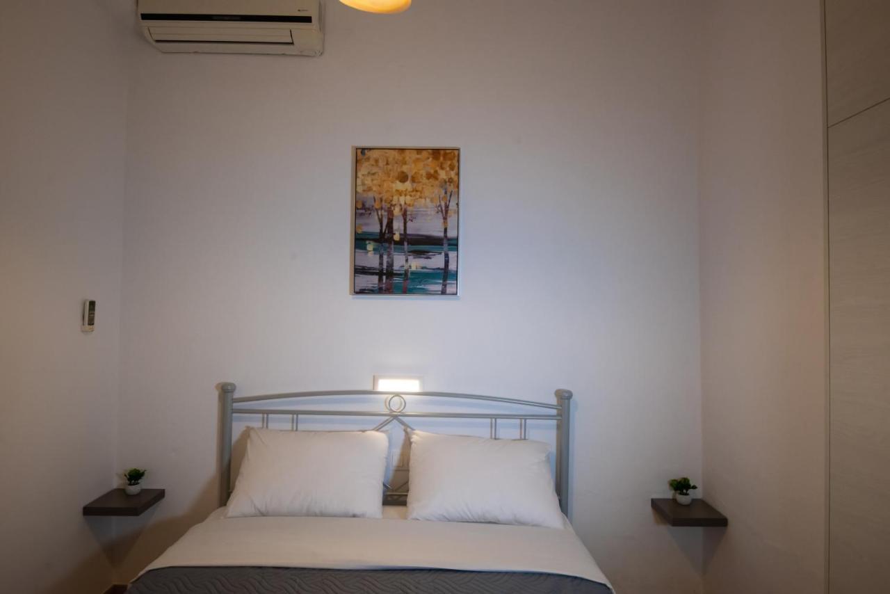 Salty Alley Seaside Apartment 罗希姆诺 外观 照片